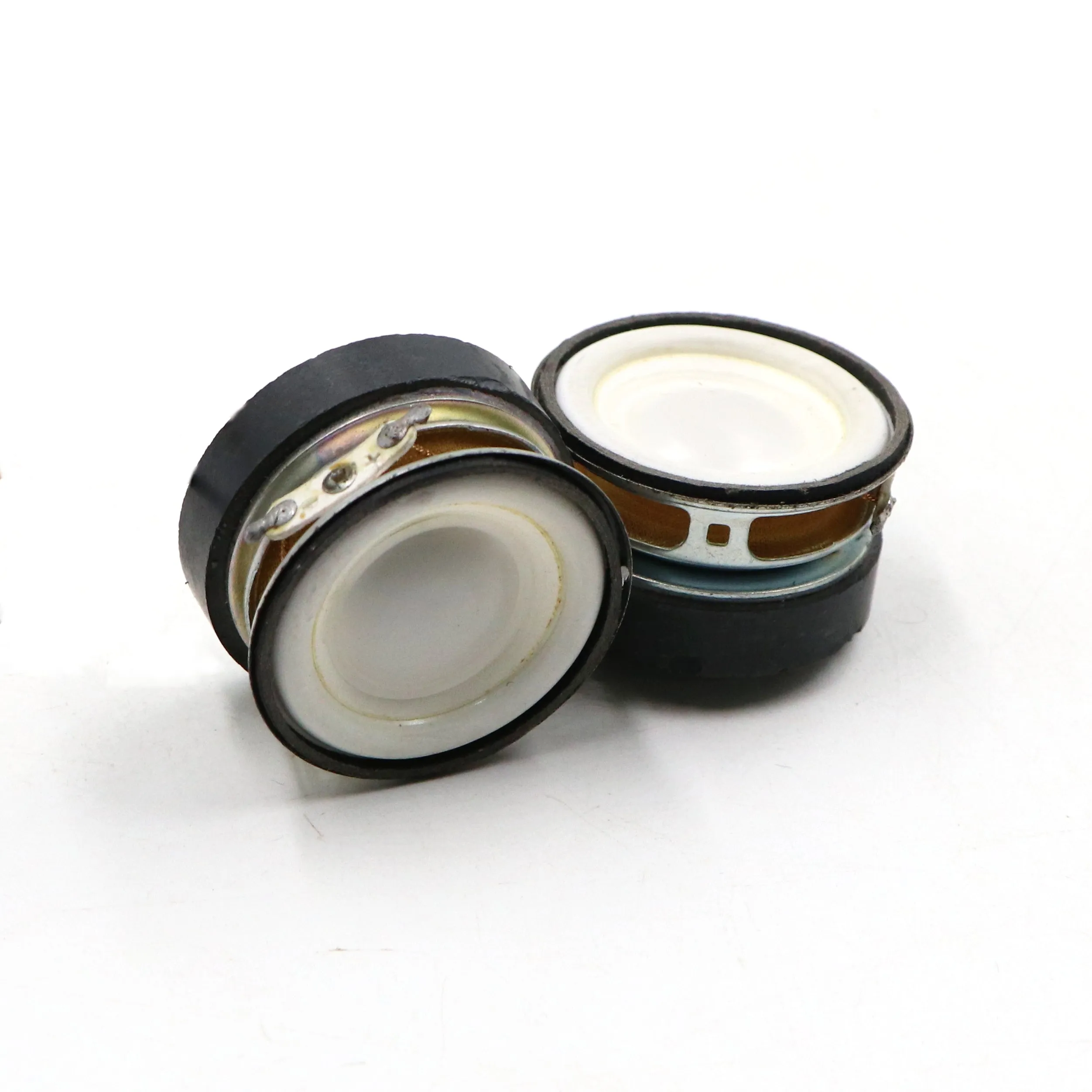 (Low Cost) White Speaker with Blinking LED 4Ohm 3watt [~1.6inch/~40mm] External Magnet Speaker