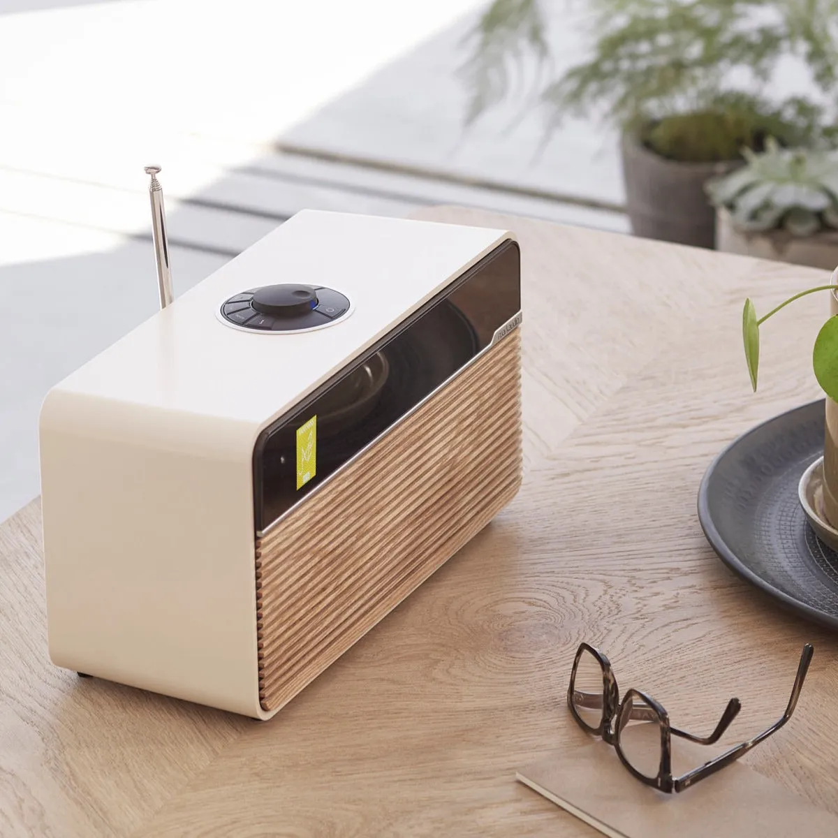 Ruark R2 MK4 Wireless Music System - Light Cream